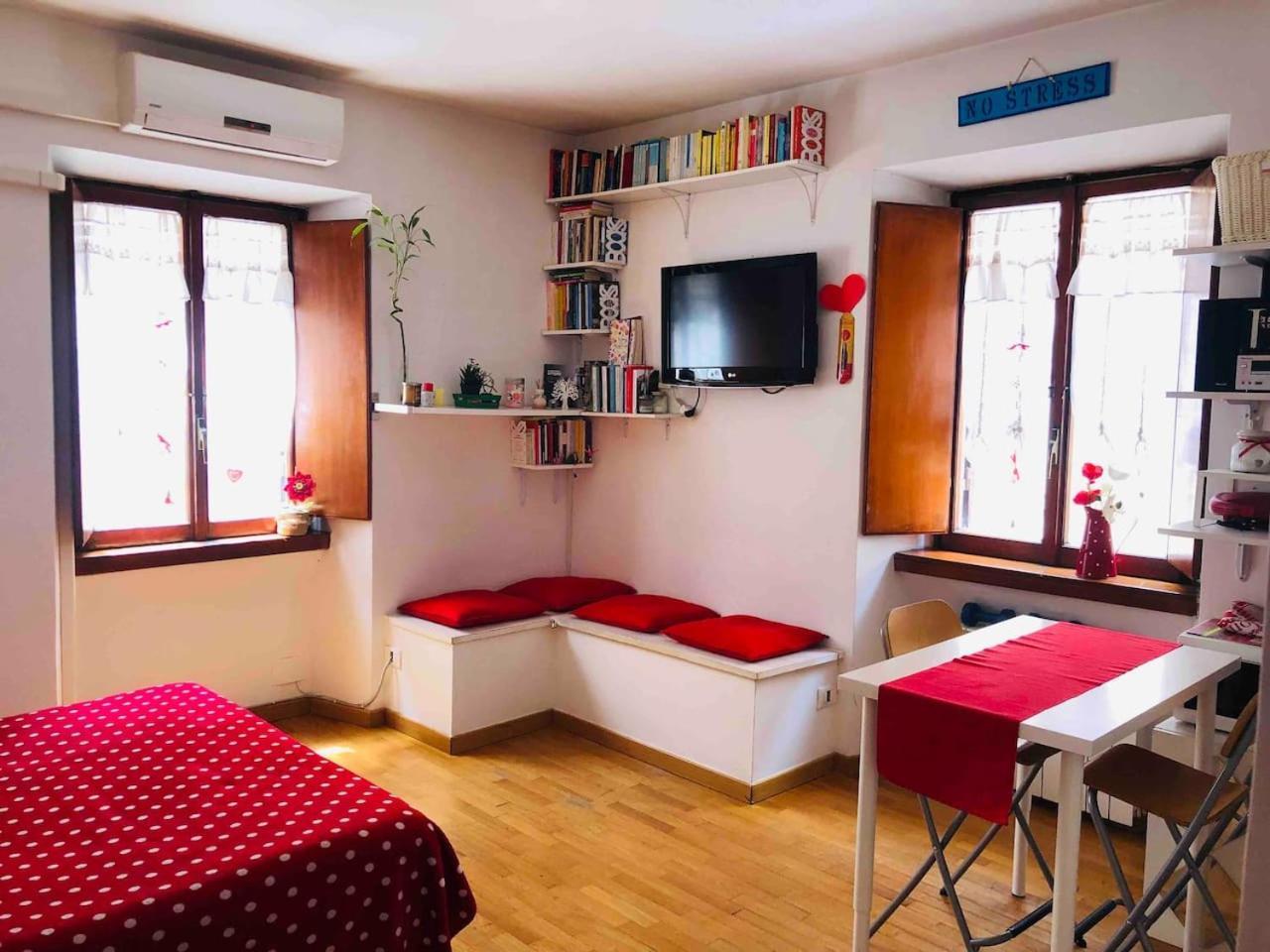 Lovely Studio Near Colosseum Roma Exterior foto